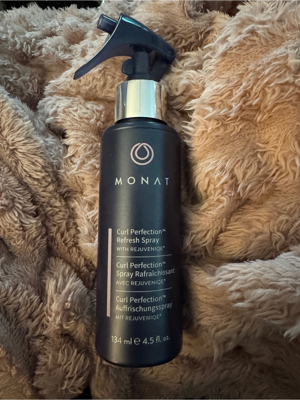 MONAT Curl Perfection™ Refresh Spray
